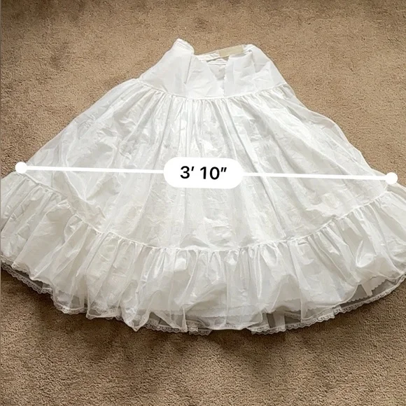 Full slip,white Poofy. Velcro closure girls teen / ladies S/M. Wedding/costume - Picture 14 of 17